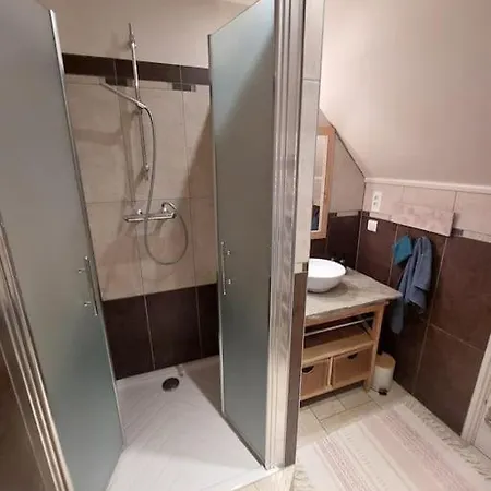 Confort Entre Et Montagne Apartamento